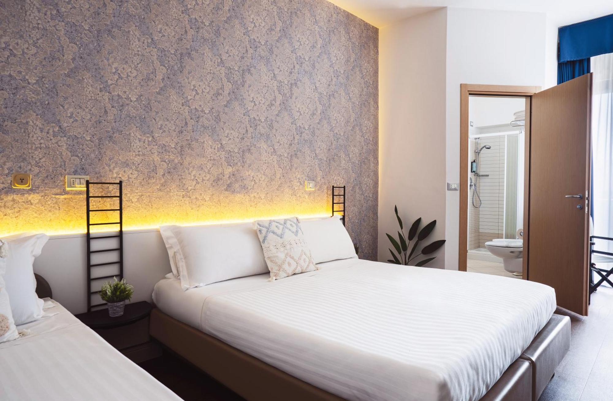 Hotel Acropolis 3*